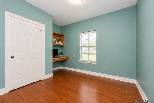 242 Buffwood Dr, Baker, LA 70714