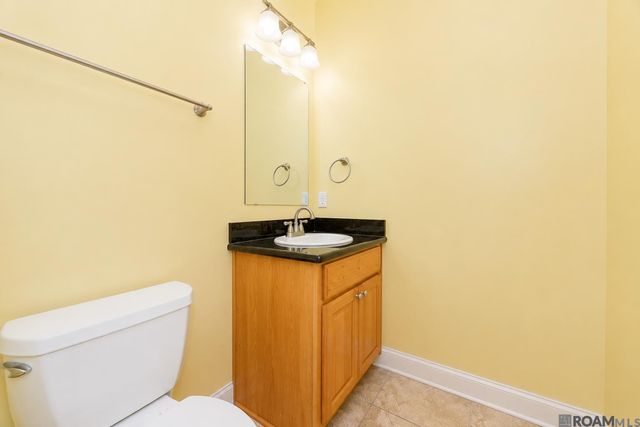 242 Buffwood Dr, Baker, LA 70714