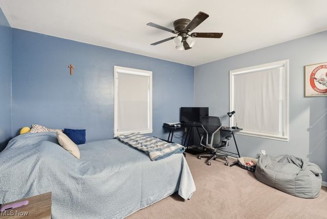 2919 Thomas Drive, Silver Lake, OH 44224