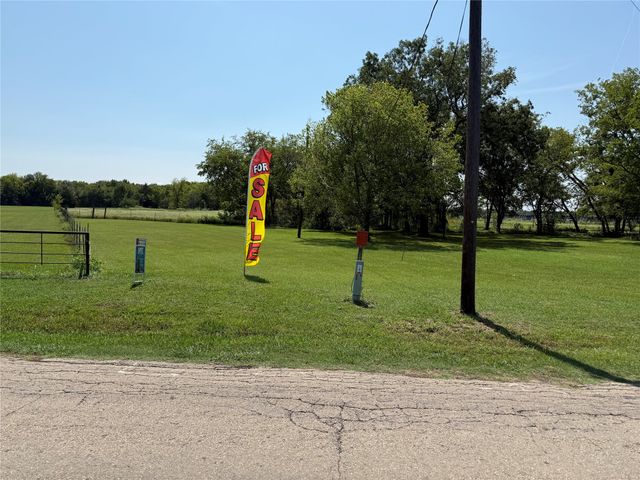 1049 Industrial Boulevard, Point, TX 75472