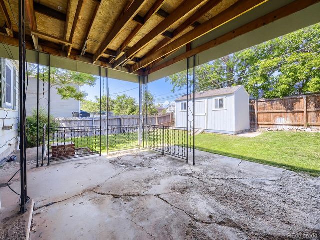 8981 York St, Thornton, CO 80229