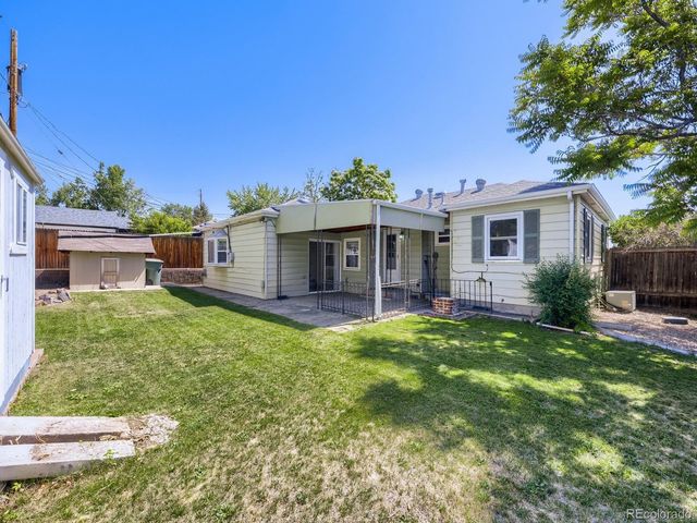 8981 York St, Thornton, CO 80229