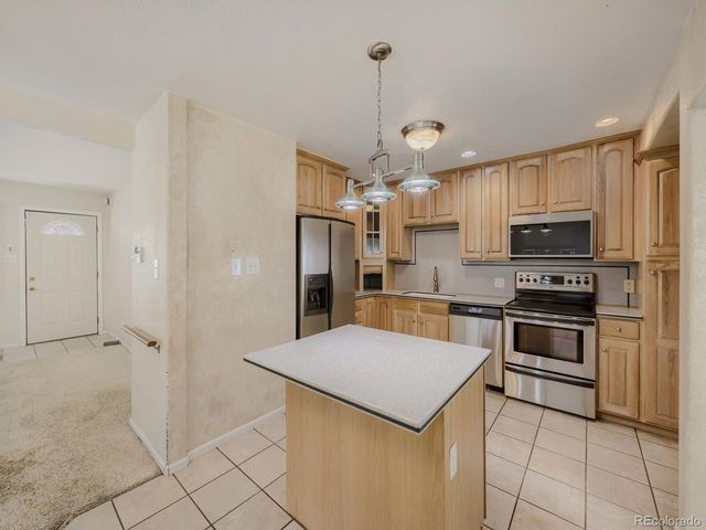 8981 York St, Thornton, CO 80229