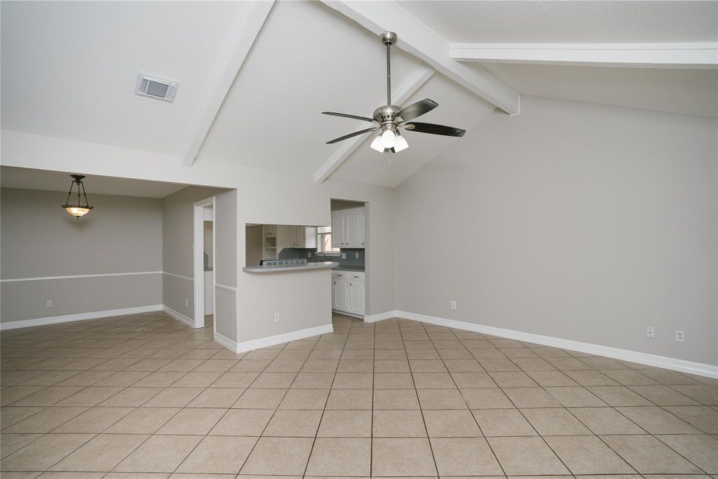 10427 Sagebluff Drive, Houston, TX 77089