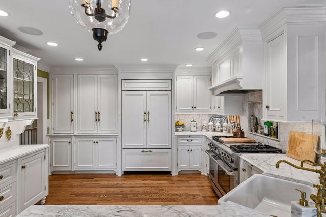 17803 Maple Hill Road, Wayzata, MN 55391