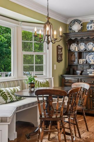 17803 Maple Hill Road, Wayzata, MN 55391