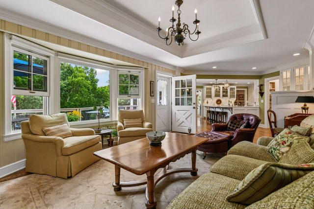 17803 Maple Hill Road, Wayzata, MN 55391