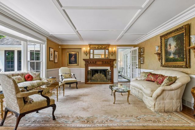 17803 Maple Hill Road, Wayzata, MN 55391