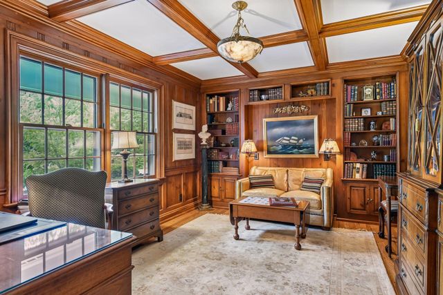 17803 Maple Hill Road, Wayzata, MN 55391