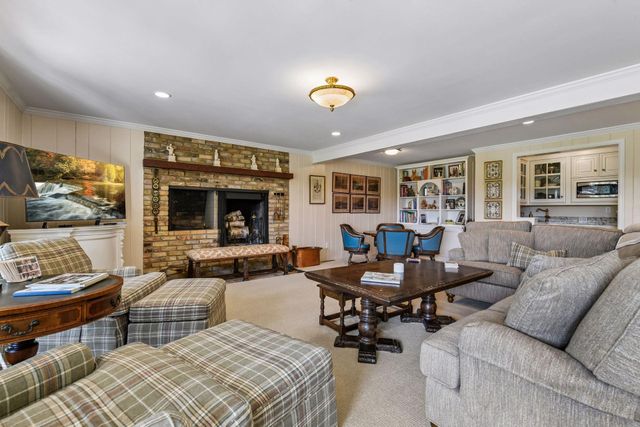 17803 Maple Hill Road, Wayzata, MN 55391