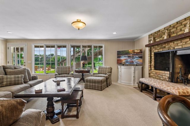 17803 Maple Hill Road, Wayzata, MN 55391