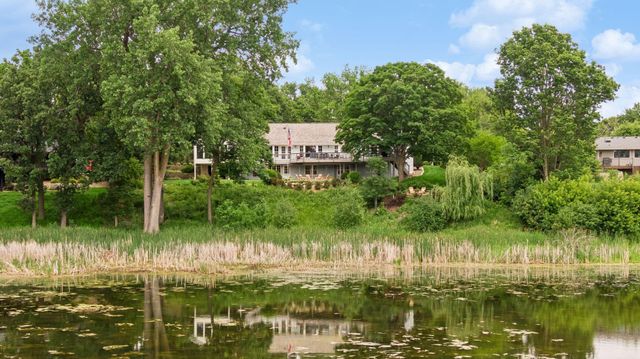 17803 Maple Hill Road, Wayzata, MN 55391