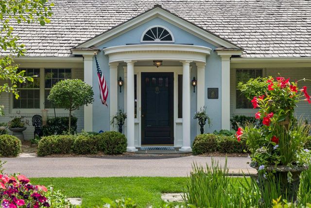 17803 Maple Hill Road, Wayzata, MN 55391