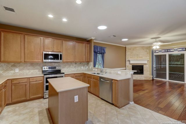 12303 CASCADE HLS, San Antonio, TX 78253