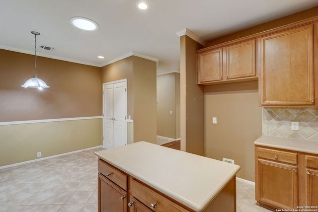 12303 CASCADE HLS, San Antonio, TX 78253