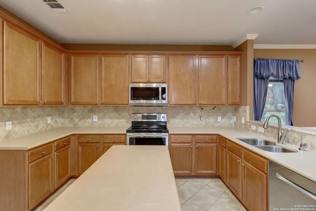 12303 CASCADE HLS, San Antonio, TX 78253