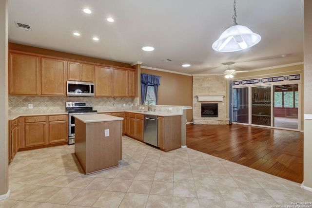 12303 CASCADE HLS, San Antonio, TX 78253