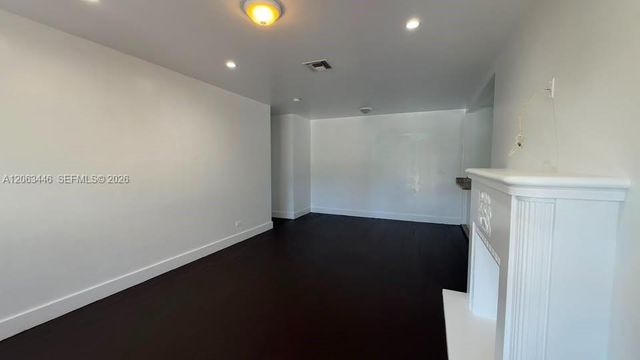 670 NE 166th Street, Miami, FL 33162