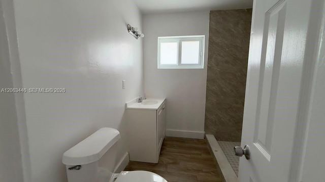 670 NE 166th Street, Miami, FL 33162