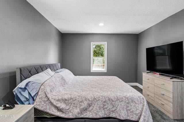 413 Northcott Drive, Kingsport, TN 37660