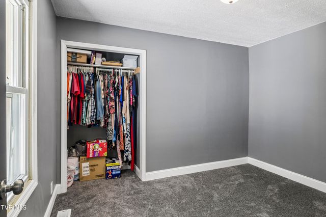 413 Northcott Drive, Kingsport, TN 37660
