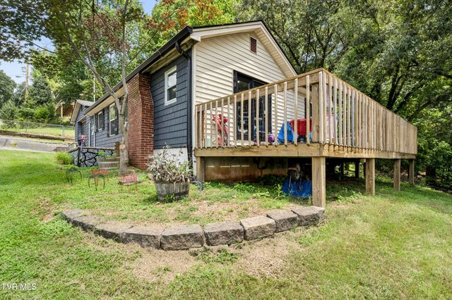 413 Northcott Drive, Kingsport, TN 37660