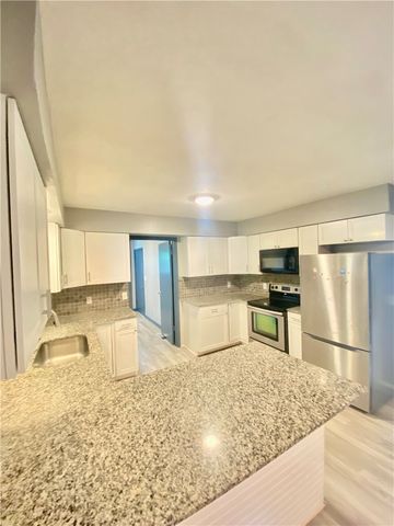 608 Apple Street, Green Forest, AR 72638