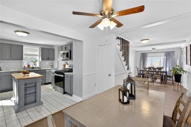 404 Church Avenue, Warwick, RI 02889