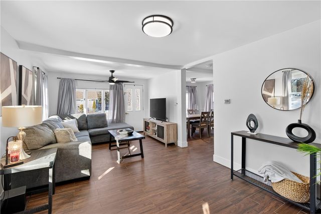 404 Church Avenue, Warwick, RI 02889