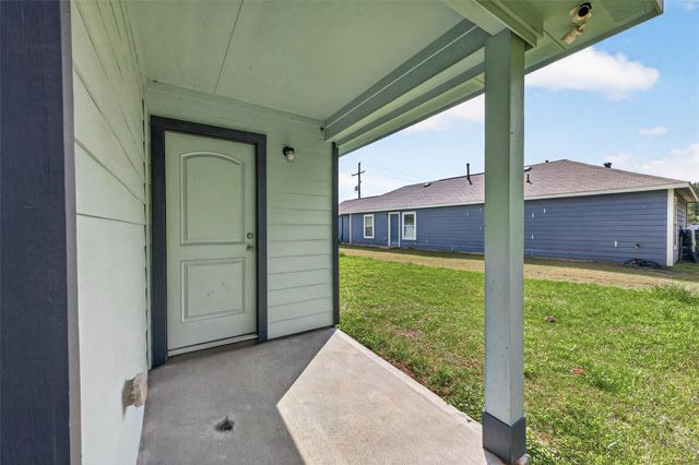 178 Road 5138, Cleveland, TX 77327