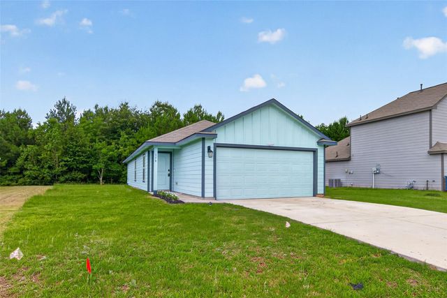 178 Road 5138, Cleveland, TX 77327