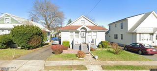 44 Drummond Avenue, Red Bank, NJ 07701