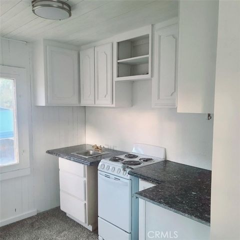 10560 Robinson Avenue, Riverside, CA 92505