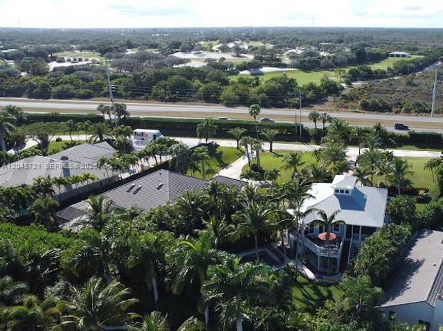 17433 SE Indian Hills Dr 17433, Jupiter, FL 33469