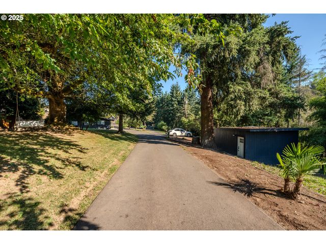 15550 Se TICKLE CREEK Rd, Boring, OR 97009