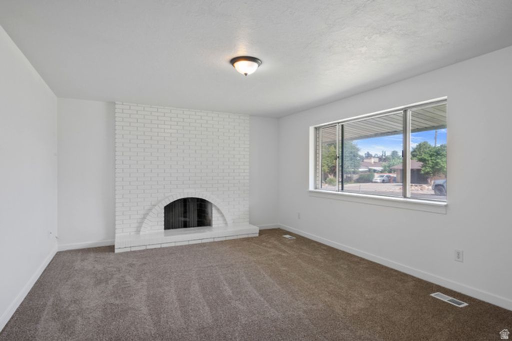 37 W LA SALLE DR, Midvale, UT 84047 — photo 2