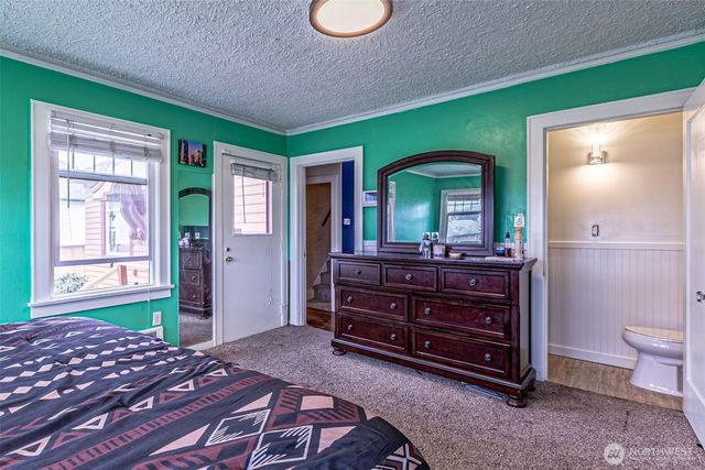 1432 S 56th Street, Tacoma, WA 98408