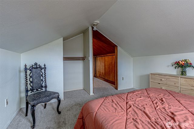 1432 S 56th Street, Tacoma, WA 98408