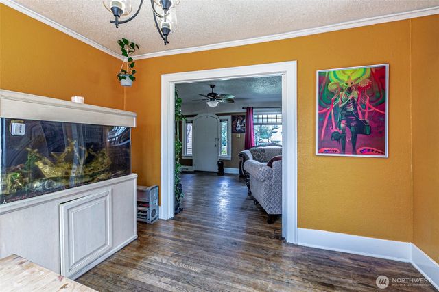 1432 S 56th Street, Tacoma, WA 98408