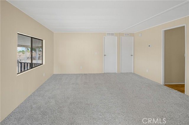 5981 La Mesa Road, Phelan, CA 92371