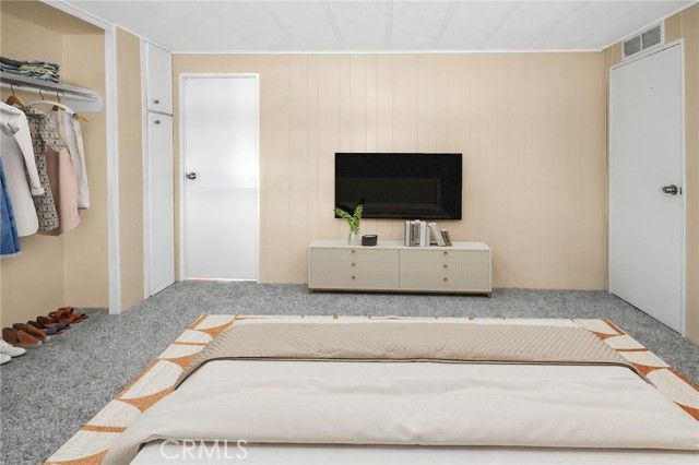 5981 La Mesa Road, Phelan, CA 92371