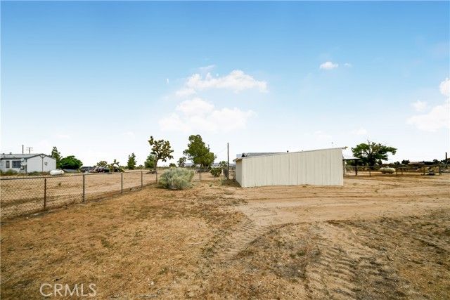 5981 La Mesa Road, Phelan, CA 92371