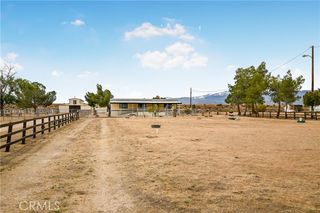 5981 La Mesa Road, Phelan, CA 92371