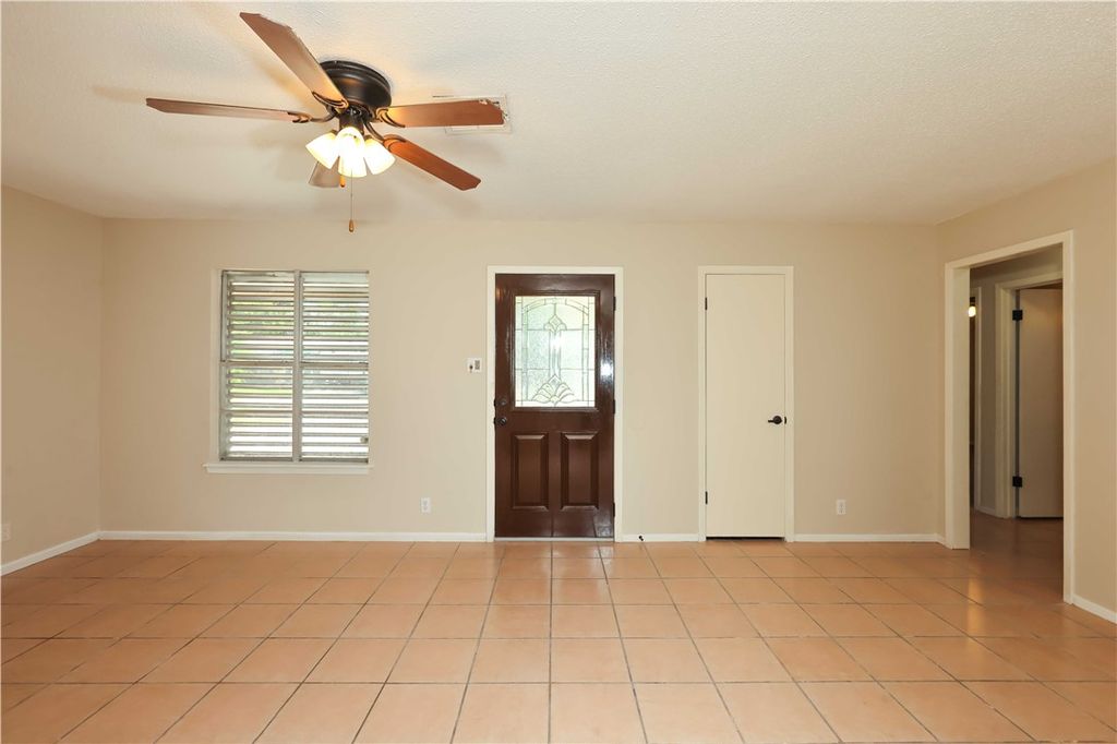 418 Polaris Pl, Corpus Christi, TX 78418 — photo 3