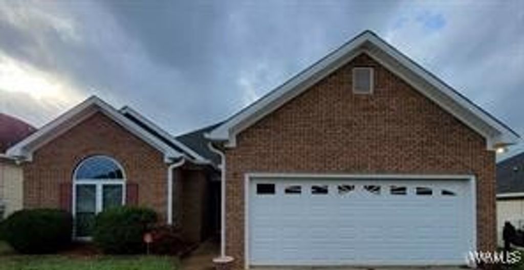 184 Azalea, Moundville, AL 35474