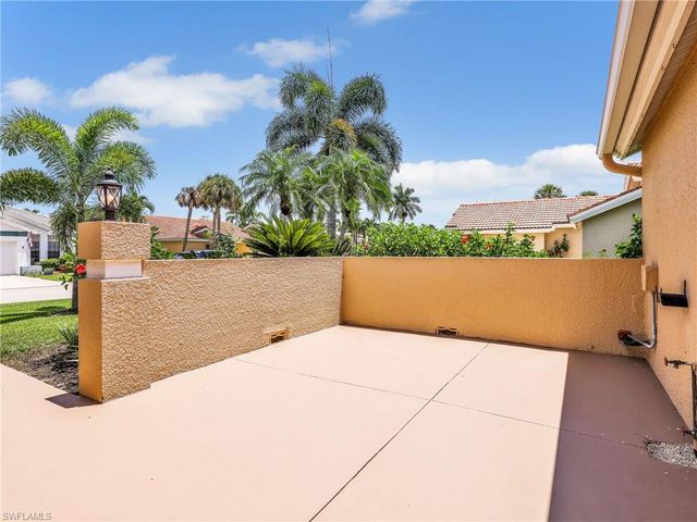 12673 Glen Hollow DR, Bonita Springs, FL 34135