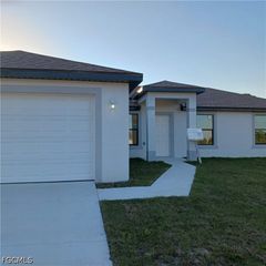 934 Marilyn AVE S, Lehigh Acres, FL 33974