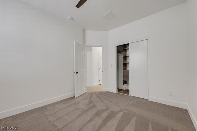 7035 Thistle Ridge Street, Las Vegas, NV 89166