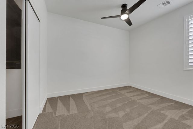 7035 Thistle Ridge Street, Las Vegas, NV 89166