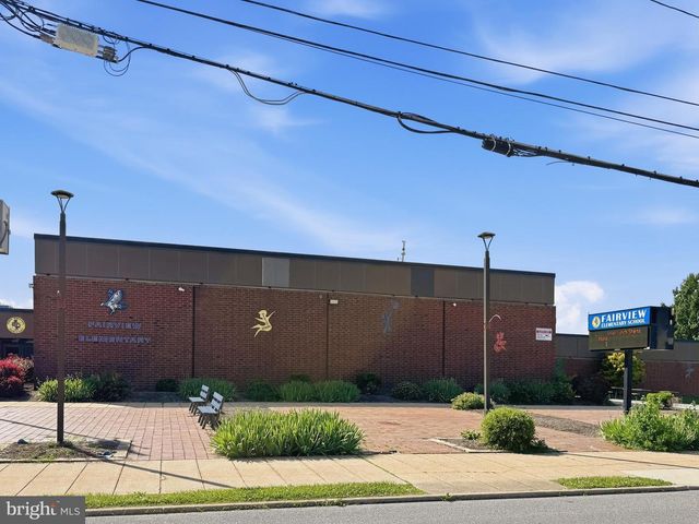 410 FAIRVIEW AVE, Waynesboro, PA 17268